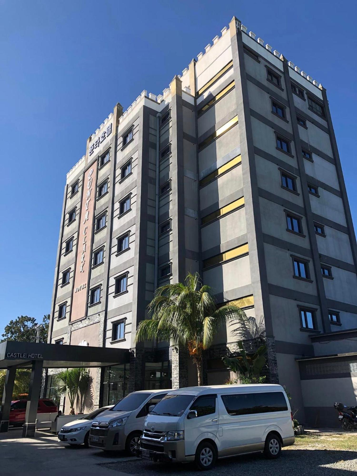 Punta Clark Hotel Clark Field Exterior foto